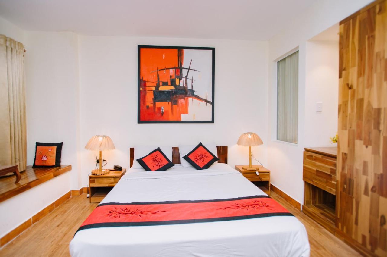 Canary Saigon Hotel Хошимин Екстериор снимка