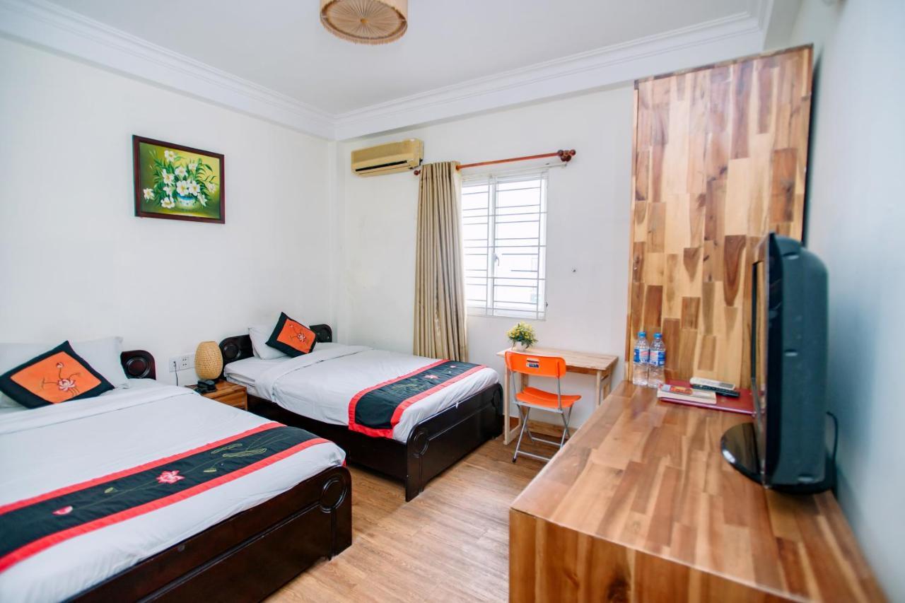 Canary Saigon Hotel Хошимин Екстериор снимка